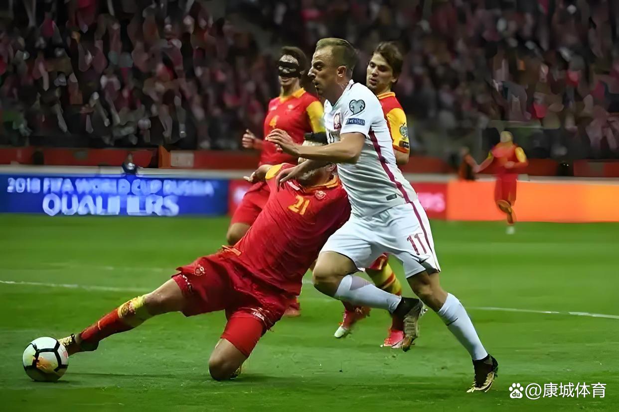 九游VIP-包含黑山队备战世界杯，全队士气饱满力争突进压阵的词条