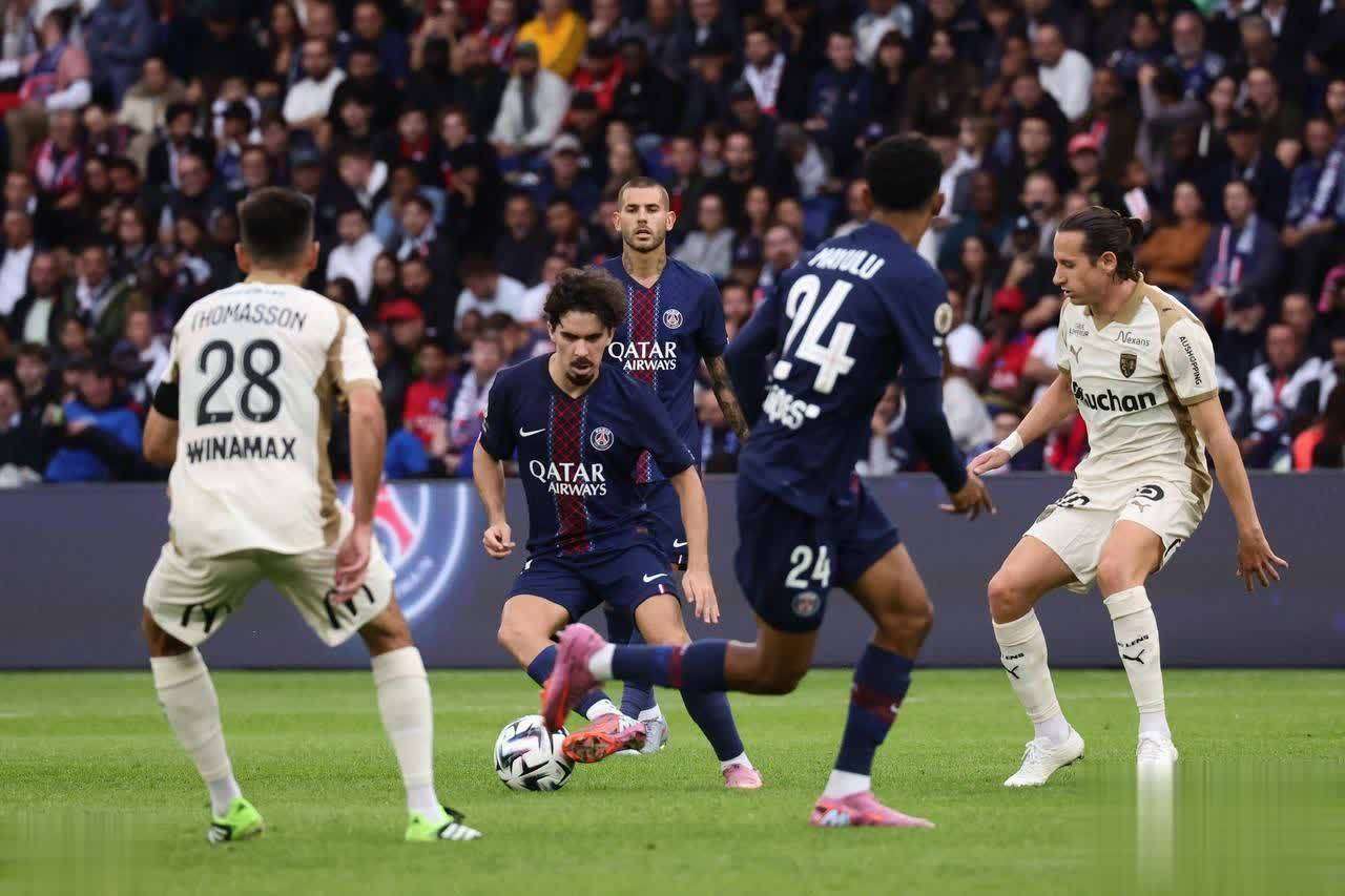 9you娱乐-关于巴黎圣日耳曼失误造成进球，需提高警惕性的信息