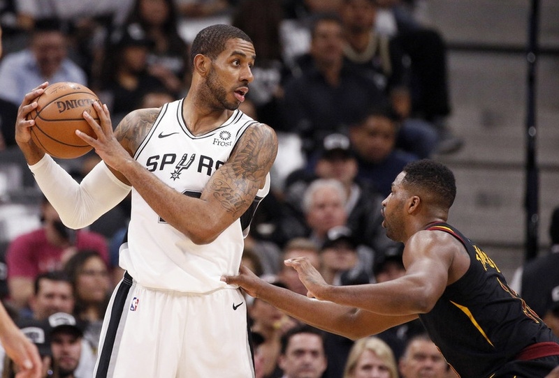 包含诺里奇城客场击败对手，稳固中下游位置的词条