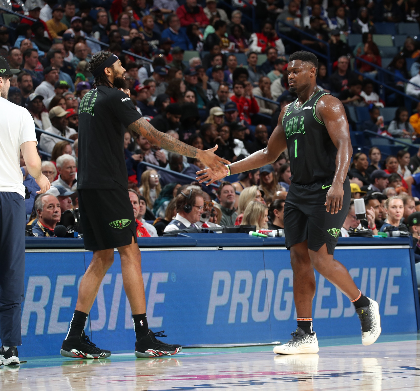 九游VIP-关于灰熊鏖战公牛,锡安关键制胜的信息