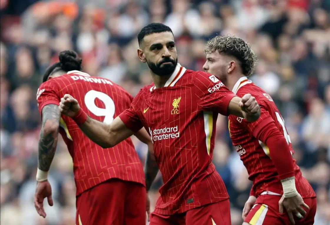 关于曼城险胜西班牙,梅西高光表现的信息 关于曼城险胜西班牙,梅西高光表现的信息