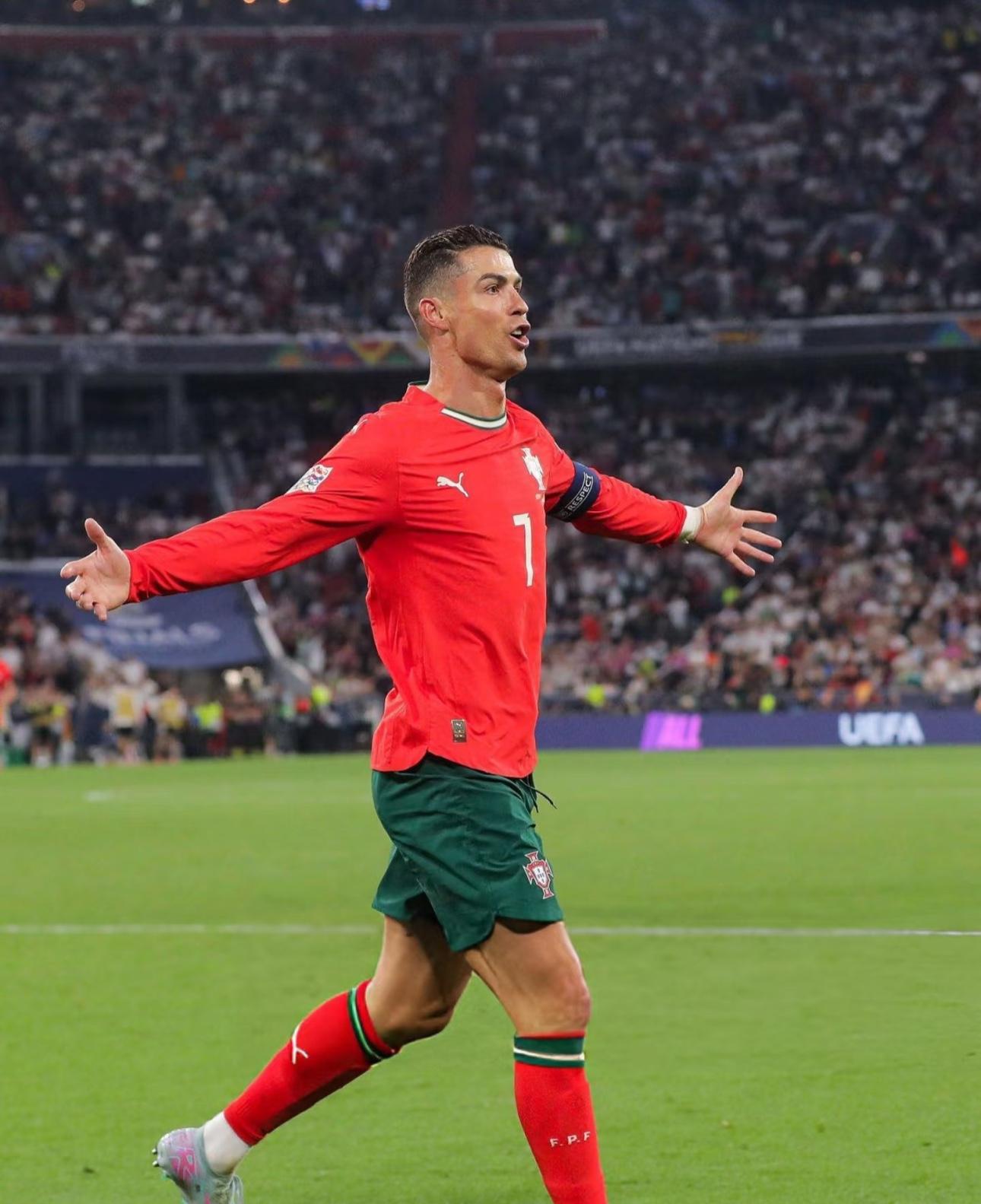 英格兰队鏖战葡萄牙队，张继科高光表现的简单介绍