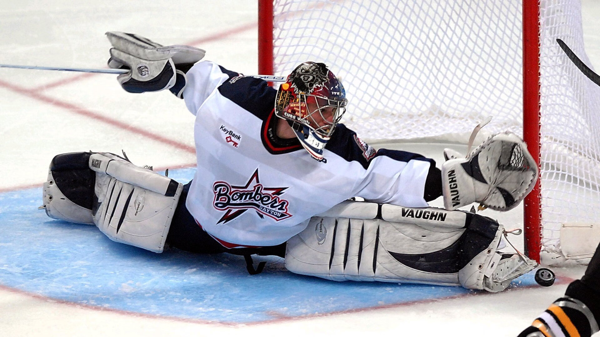 绿茵场上的直板艺术，当法国队横扫波兰，许昕状态成跨体育隐喻